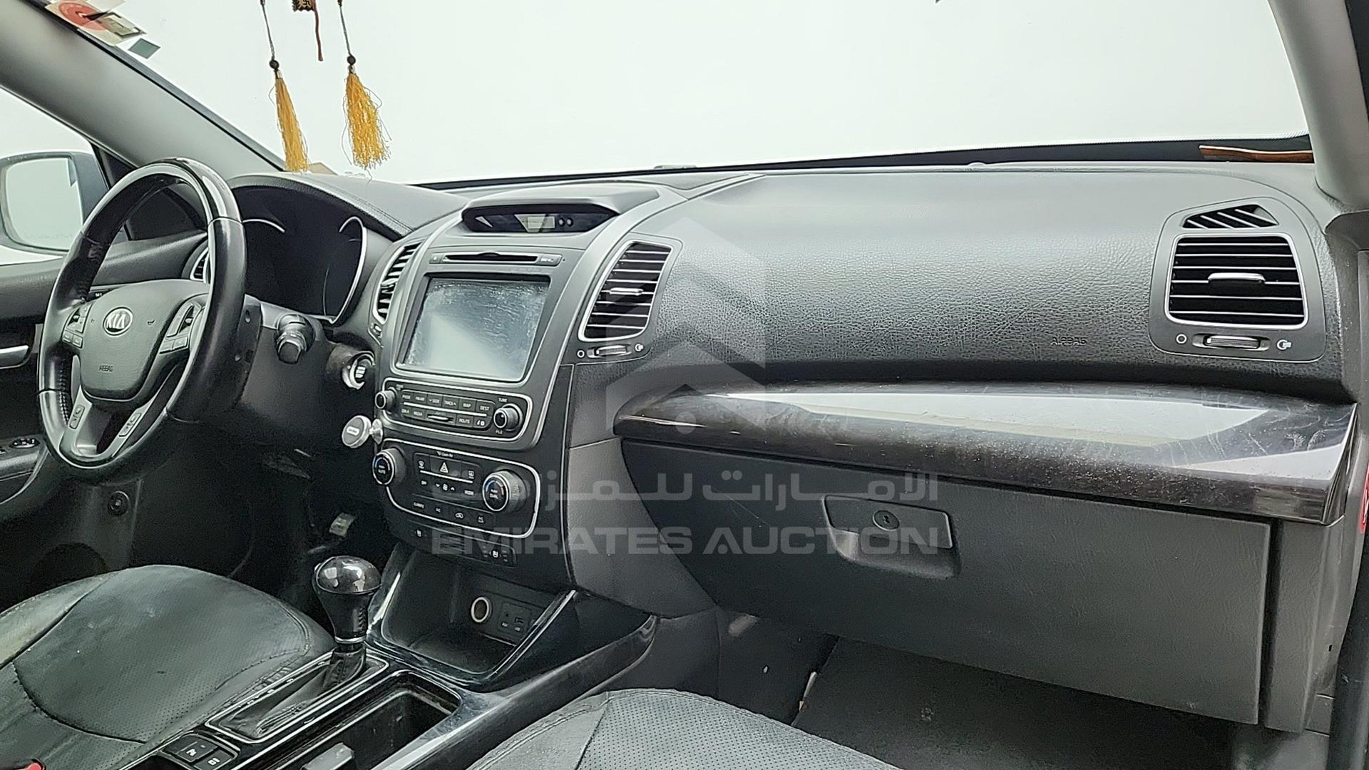 2013 KIA SORENTO VIN: KNAKU8138D5383759
