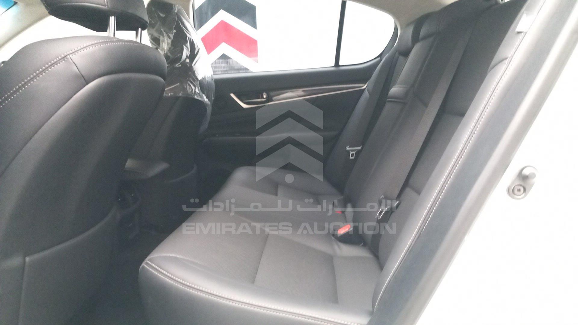 2016 LEXUS GS 200T VIN: JTHBA1BL8GA000589