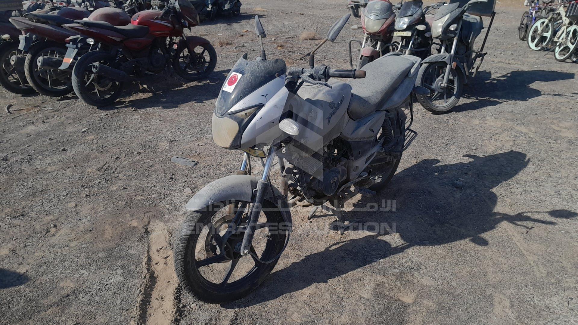 0 BAJAJ PULSAR VIN: MD2DHDHZZTCH75962