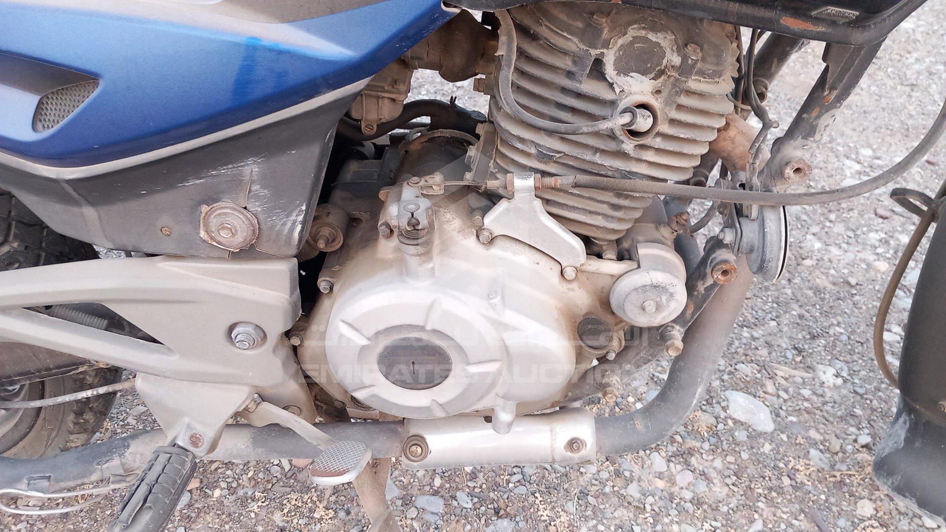 2015 BAJAJ PULSAR 180CC VIN: MD2A12DZ5FCD56261