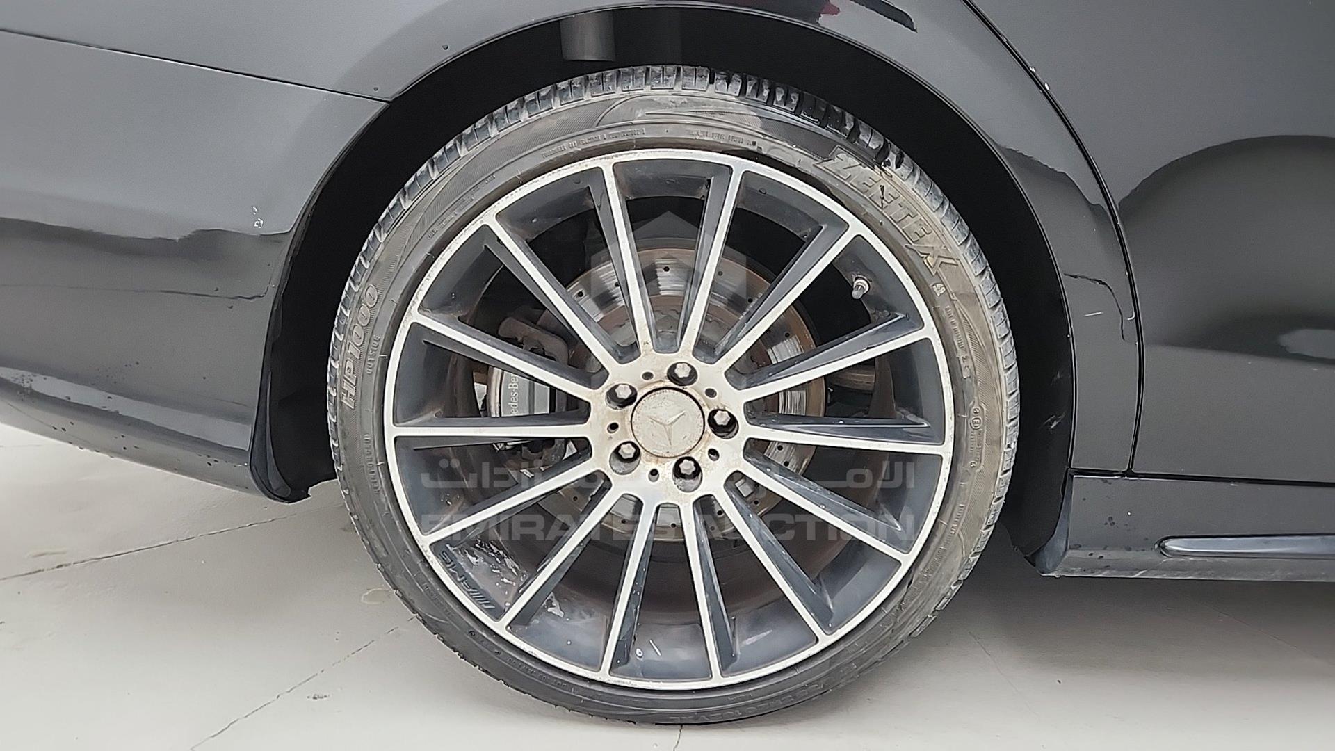 2015 MERCEDES S 550 VIN: WDDUG8CBXFA089710