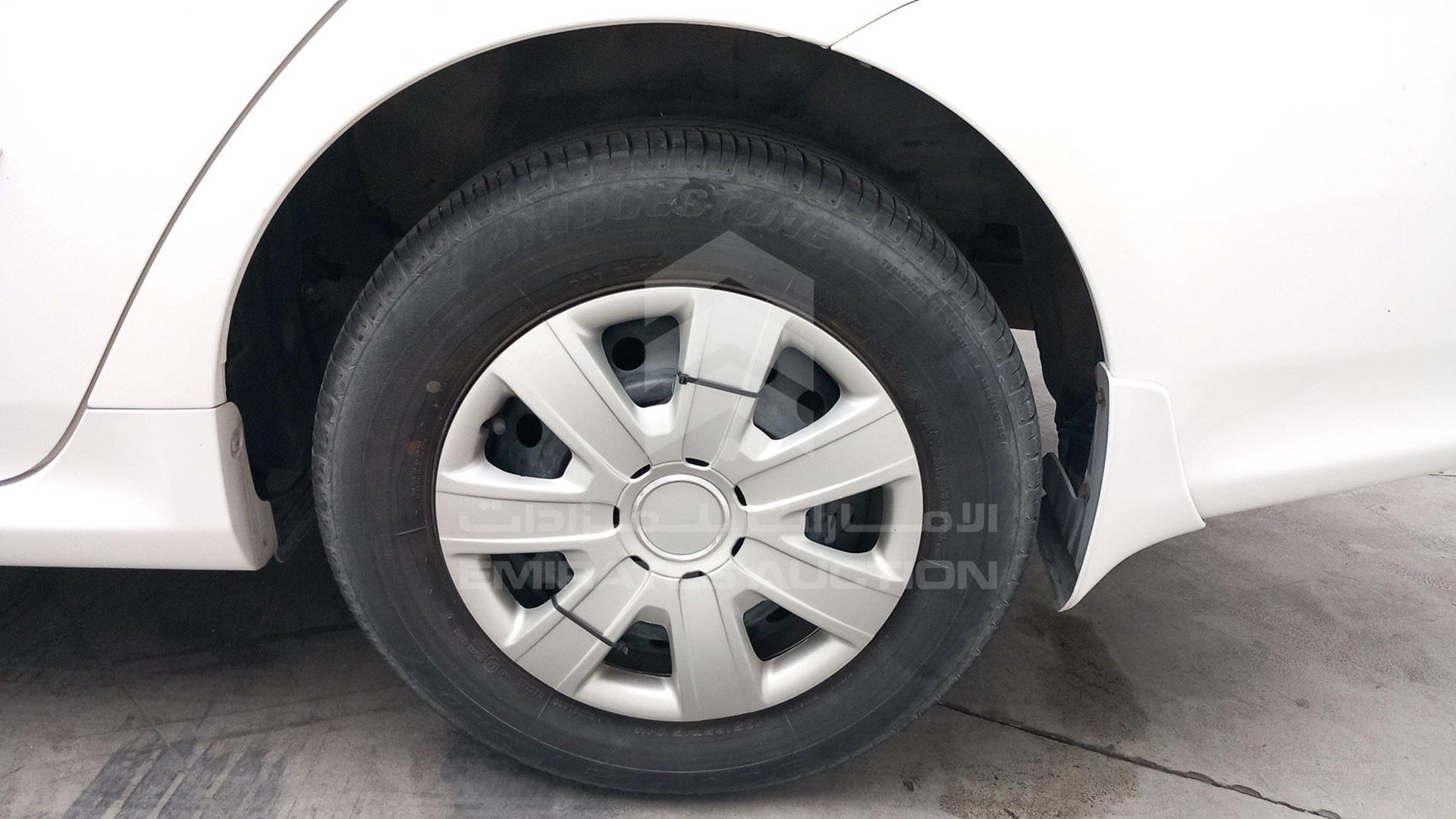 2008 TOYOTA COROLLA VIN: JTDBR42E489013520