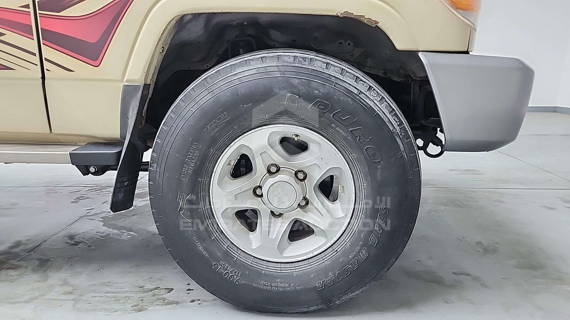 2008 TOYOTA LAND CRUISER VIN: JTFLJ73J186040241