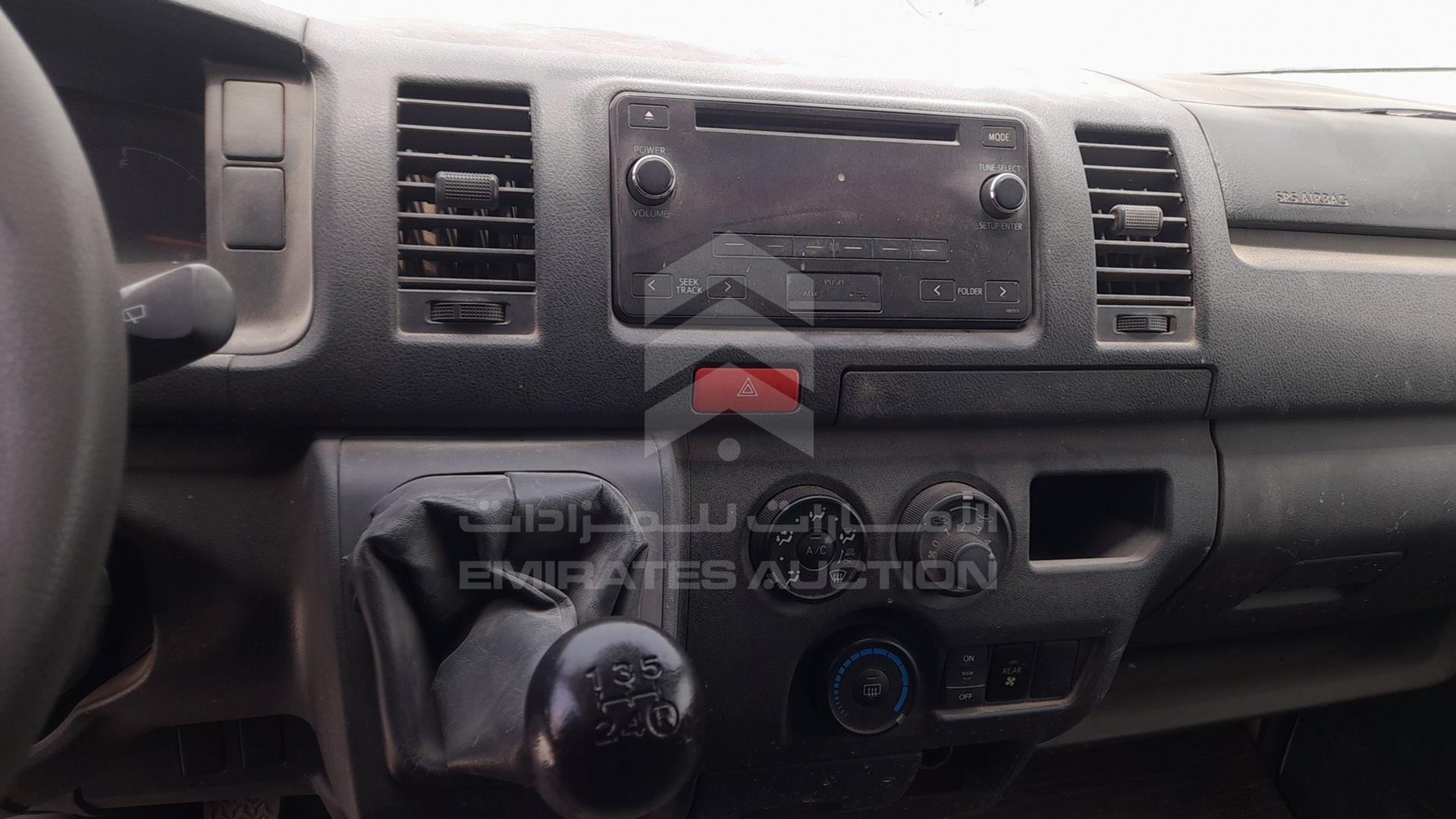 2014 TOYOTA HIACE VIN: JTGJX02P1E5035945