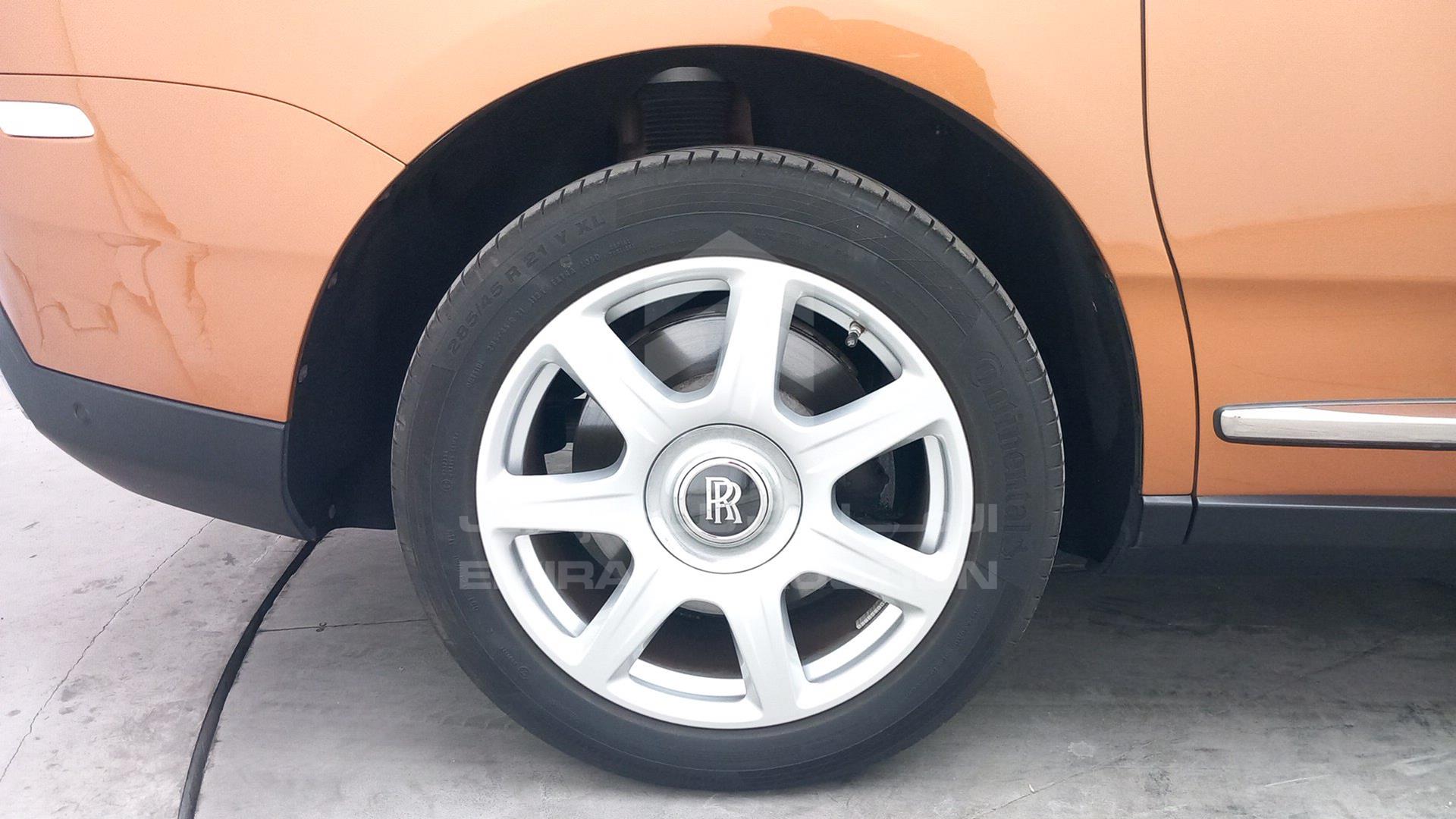 2019 ROLLS-ROYCE CULLINAN VIN: SCA689X09KU110187