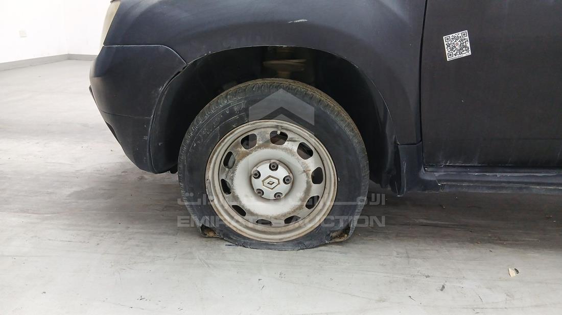 2014 Renault Duster — Front Left Tyre — Photo 37