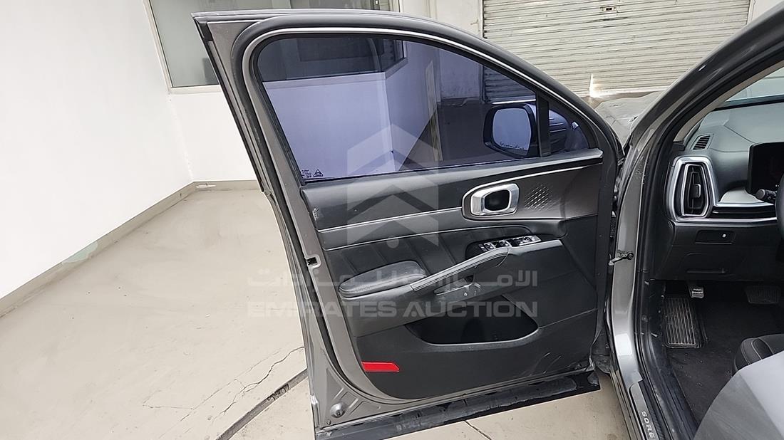2024 Kia Sorento — Front Left Door — Photo 12