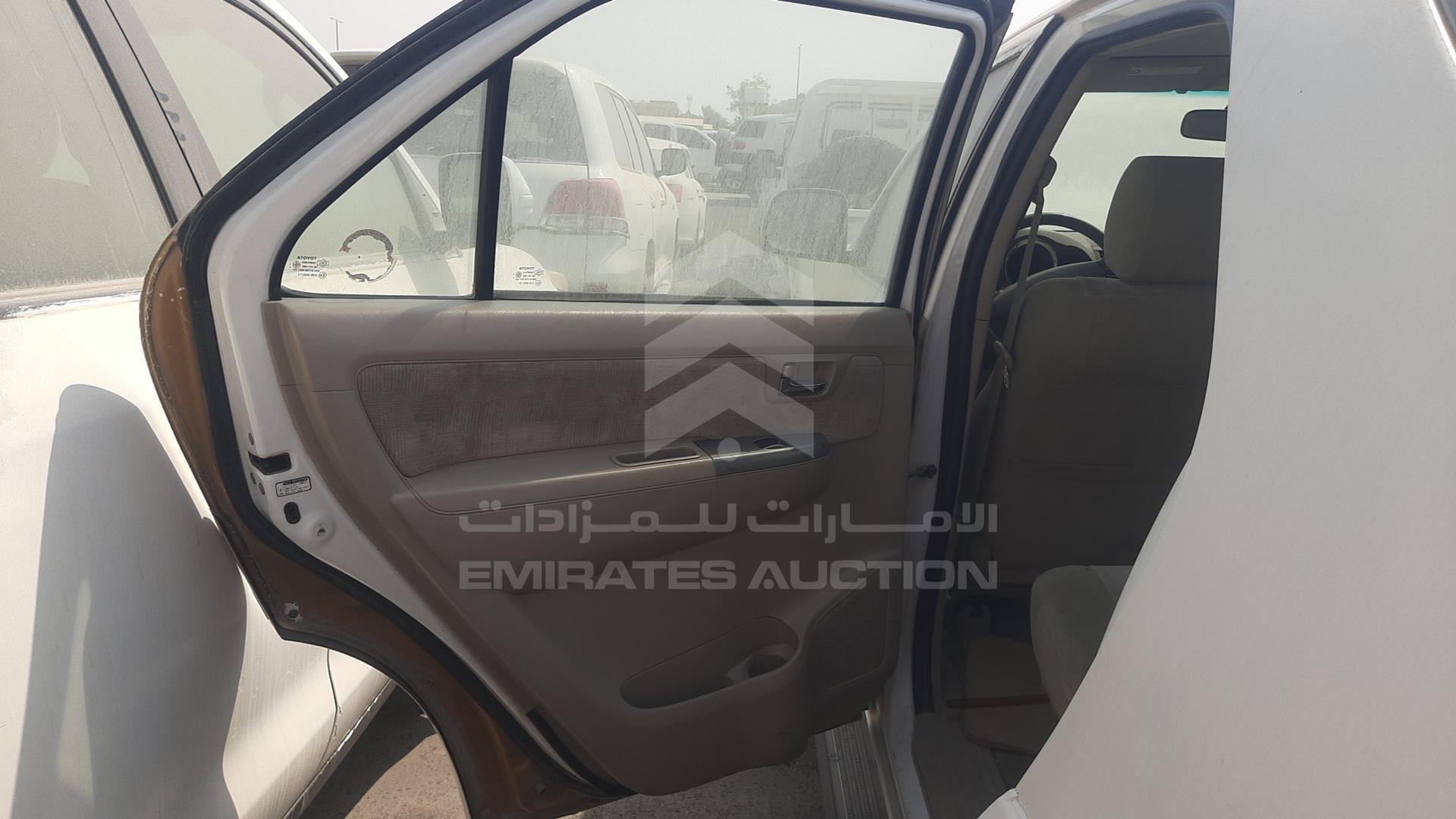 2006 TOYOTA FORTUNER VIN: MR1YU59G860005439