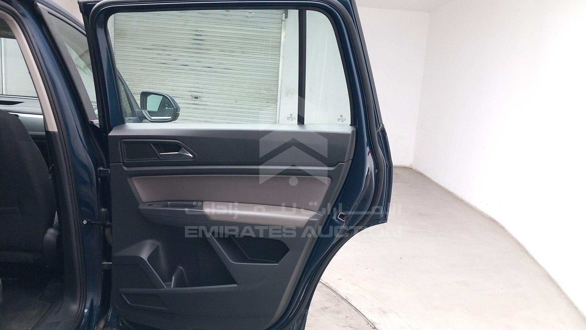 2021 VOLKSWAGEN TERAMONT VIN: WVGAE1CA1MC608366