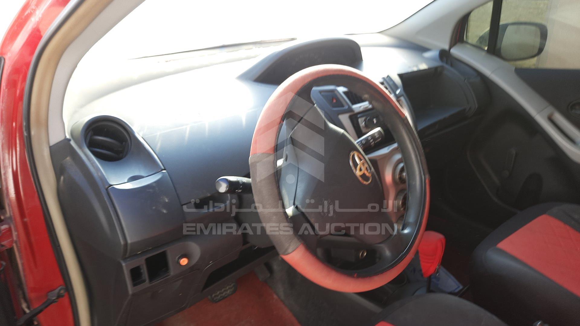 2007 TOYOTA YARIS VIN: JTDKW923X75070296
