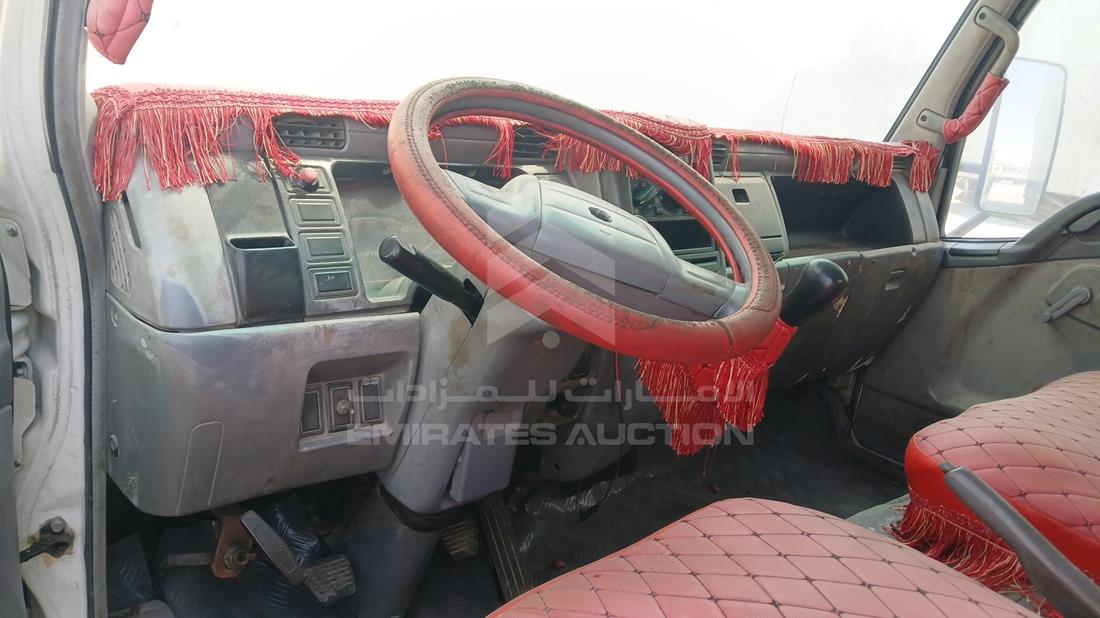 2005 Mitsubishi Canter — Front Left Driver Dashboard View — Photo 11