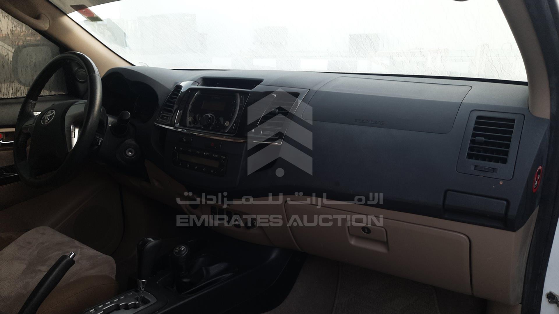 2014 TOYOTA FORTUNER VIN: MHFYU59G4E7034658