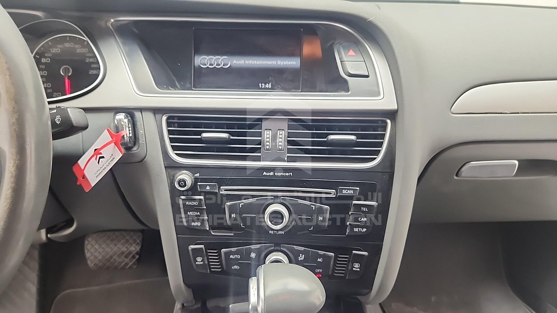 2013 AUDI A4 VIN: WAUACCFL6DA084952