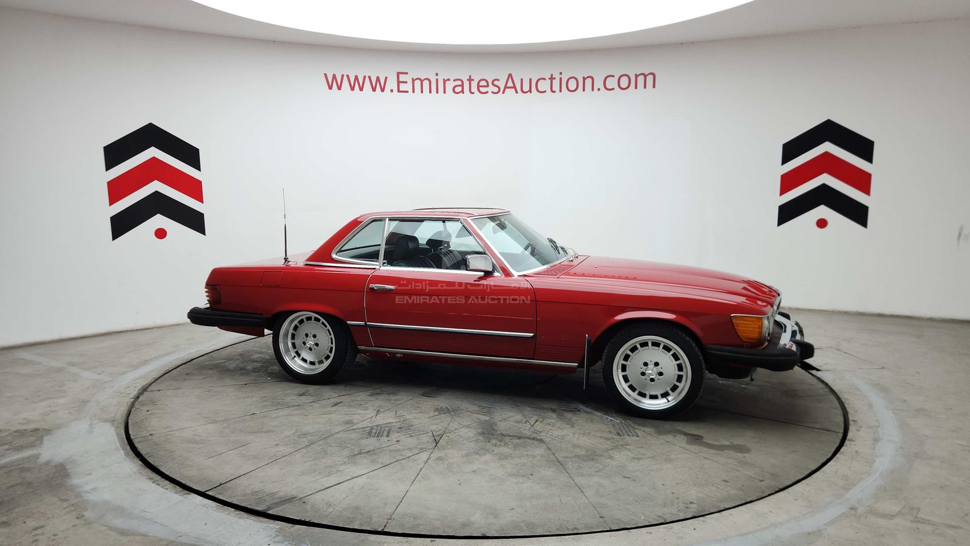 1984 MERCEDES SL 380 VIN: WDB1070451A002095