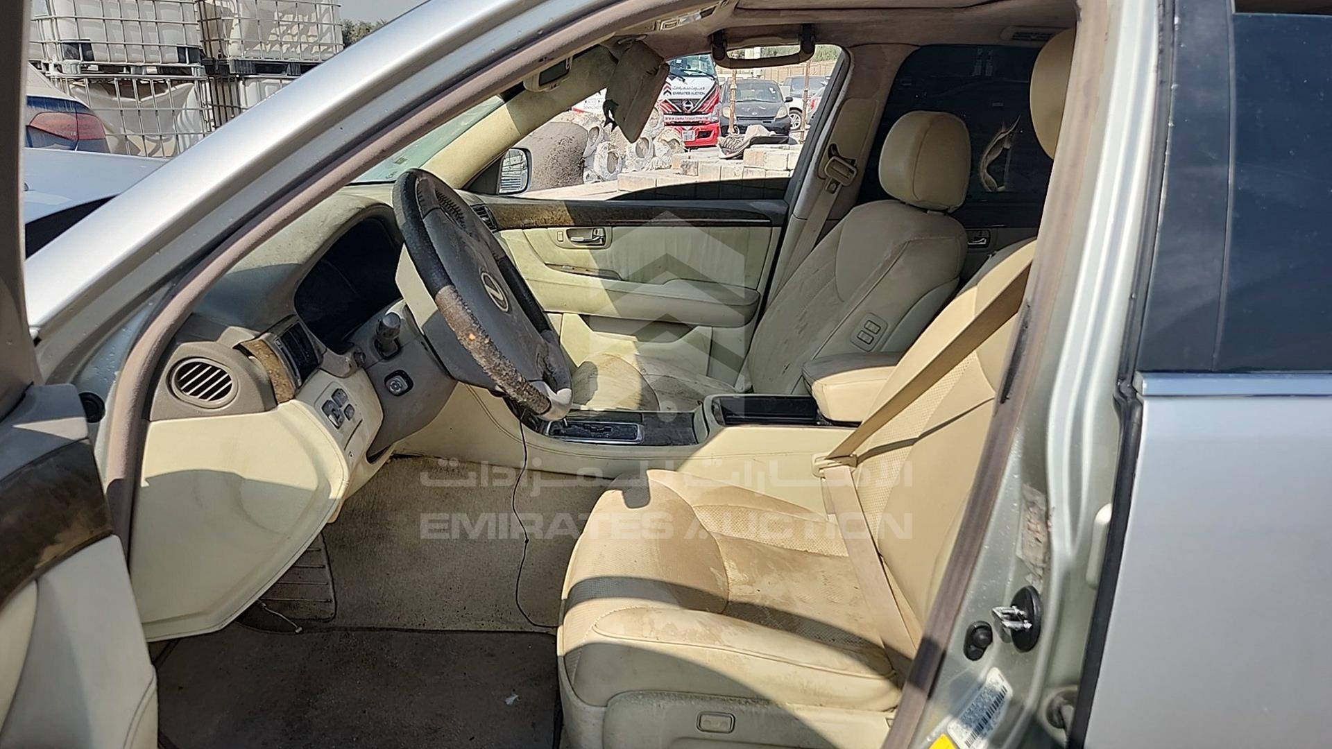 2001 LEXUS LS 430 VIN: JTHBN30F710008807