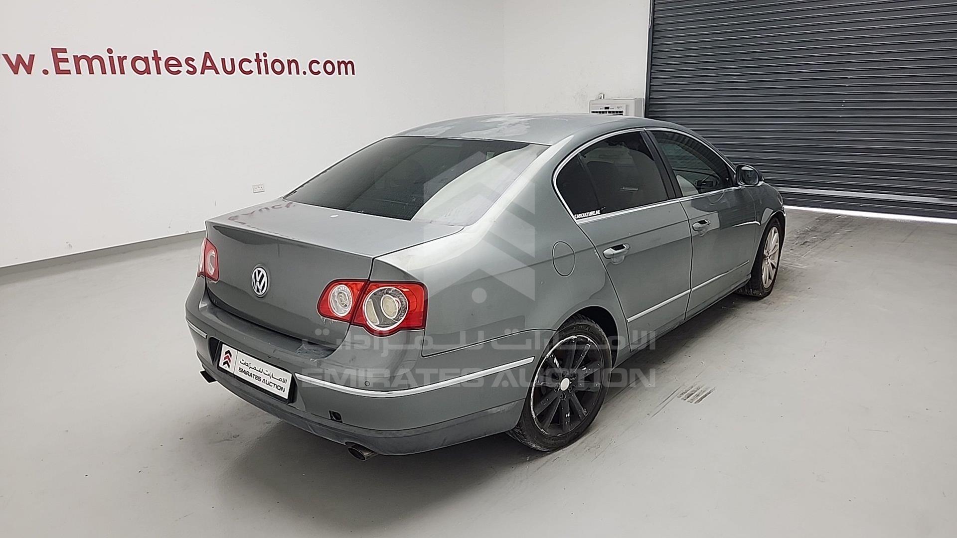 2009 VOLKSWAGEN PASSAT VIN: WVWCR23C59P000245