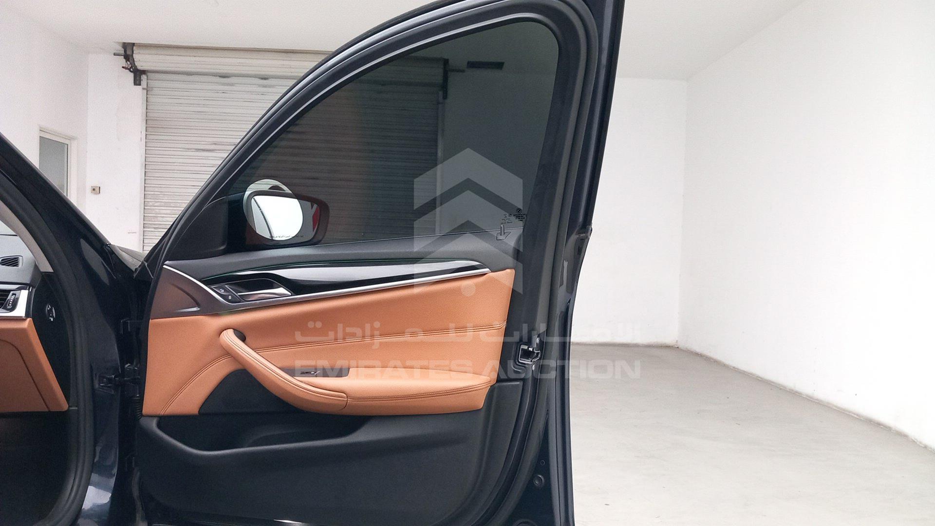 2020 BMW 520 VIN: WBAJL1A01LBM40329