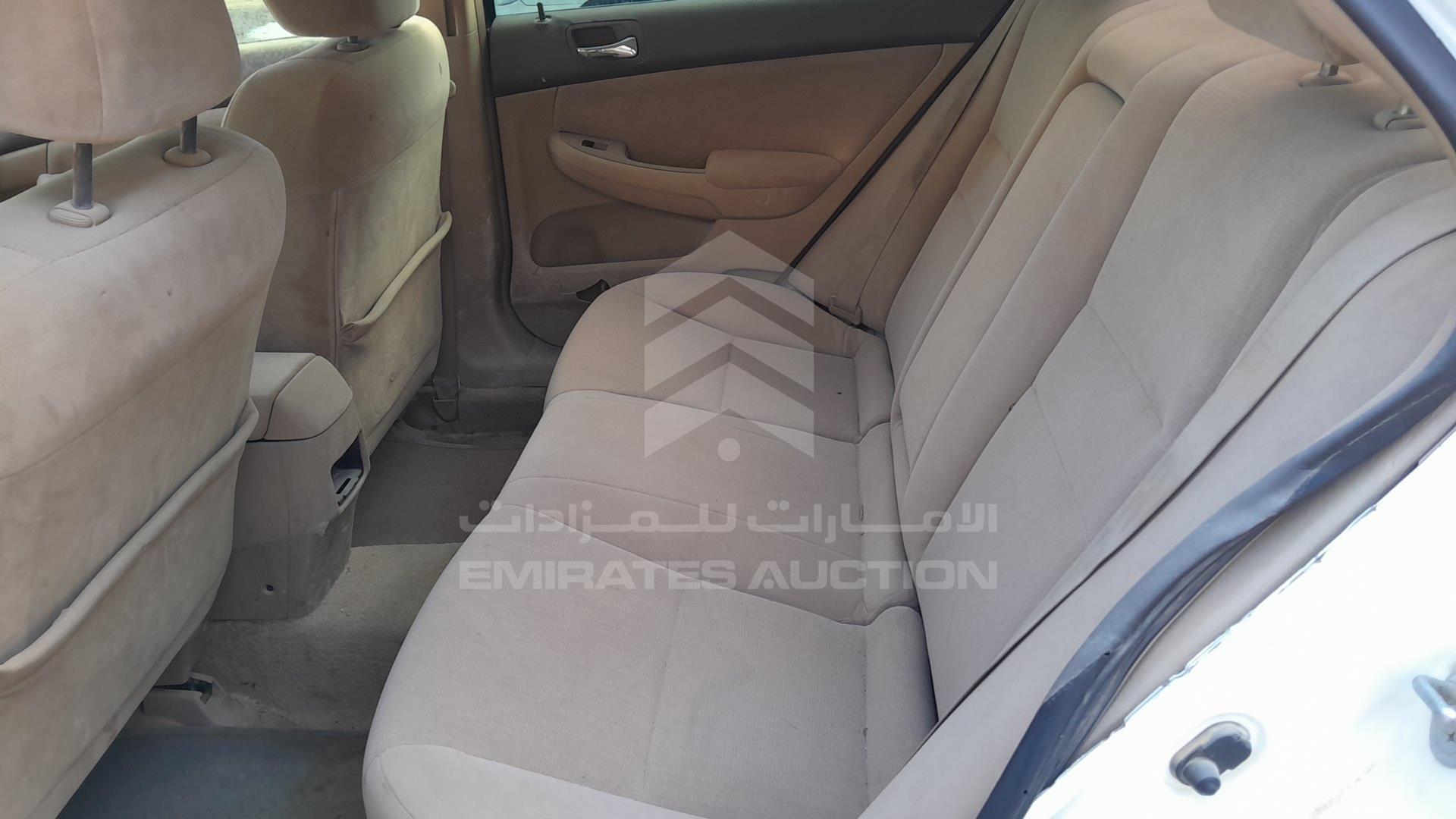 2003 HONDA ACCORD VIN: JHMCM56563C400423