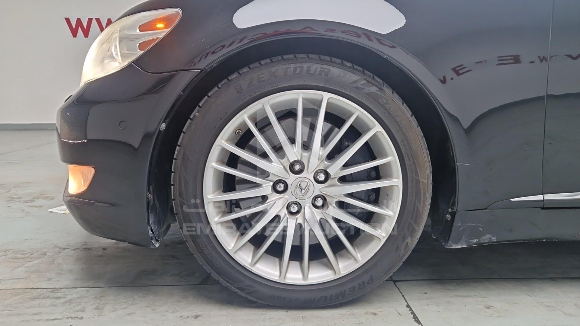 2011 LEXUS LS 460 VIN: JTHBL5EF9B5108146
