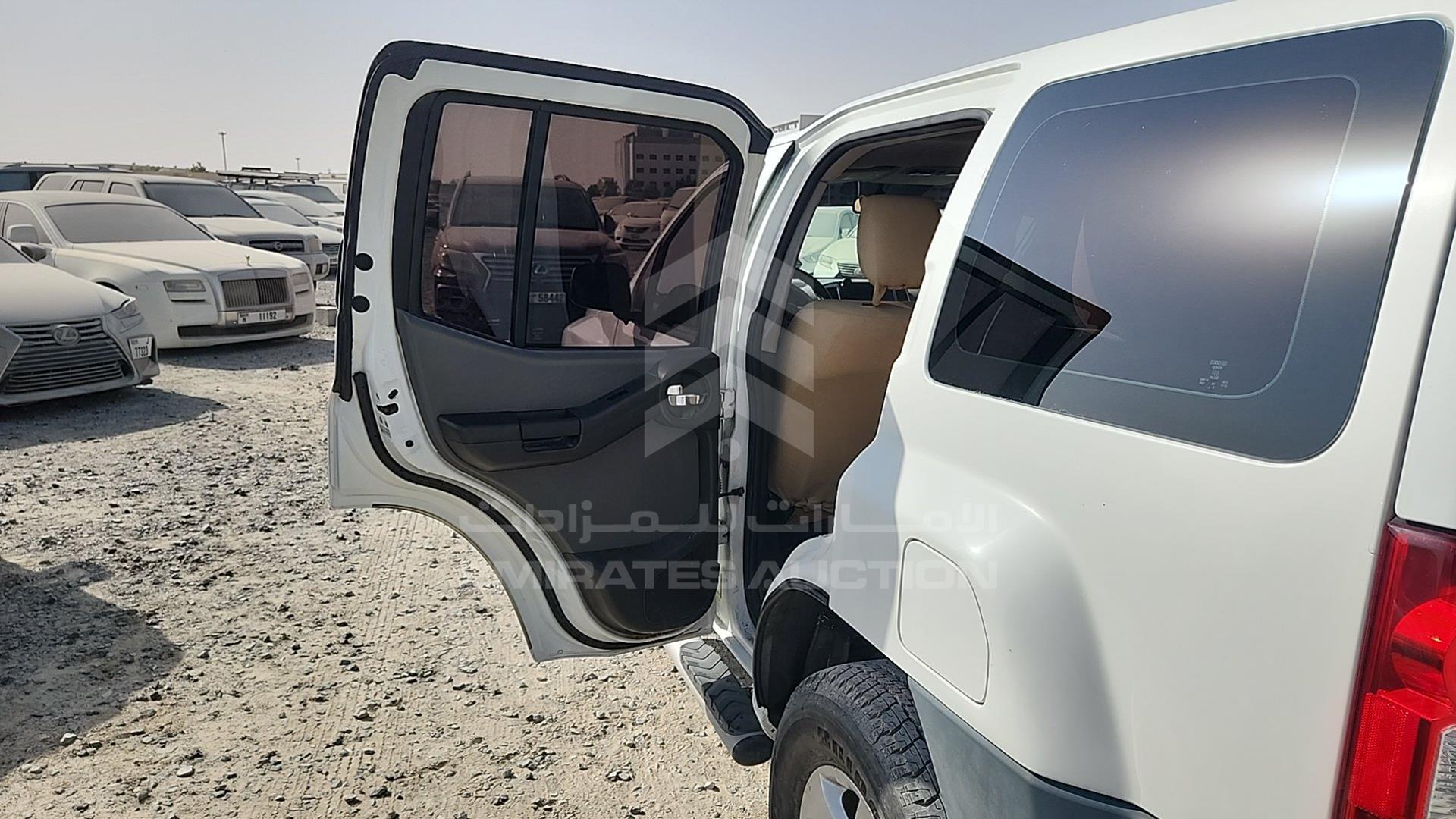 2013 NISSAN XTERRA VIN: 5N1AN0N69DN818608