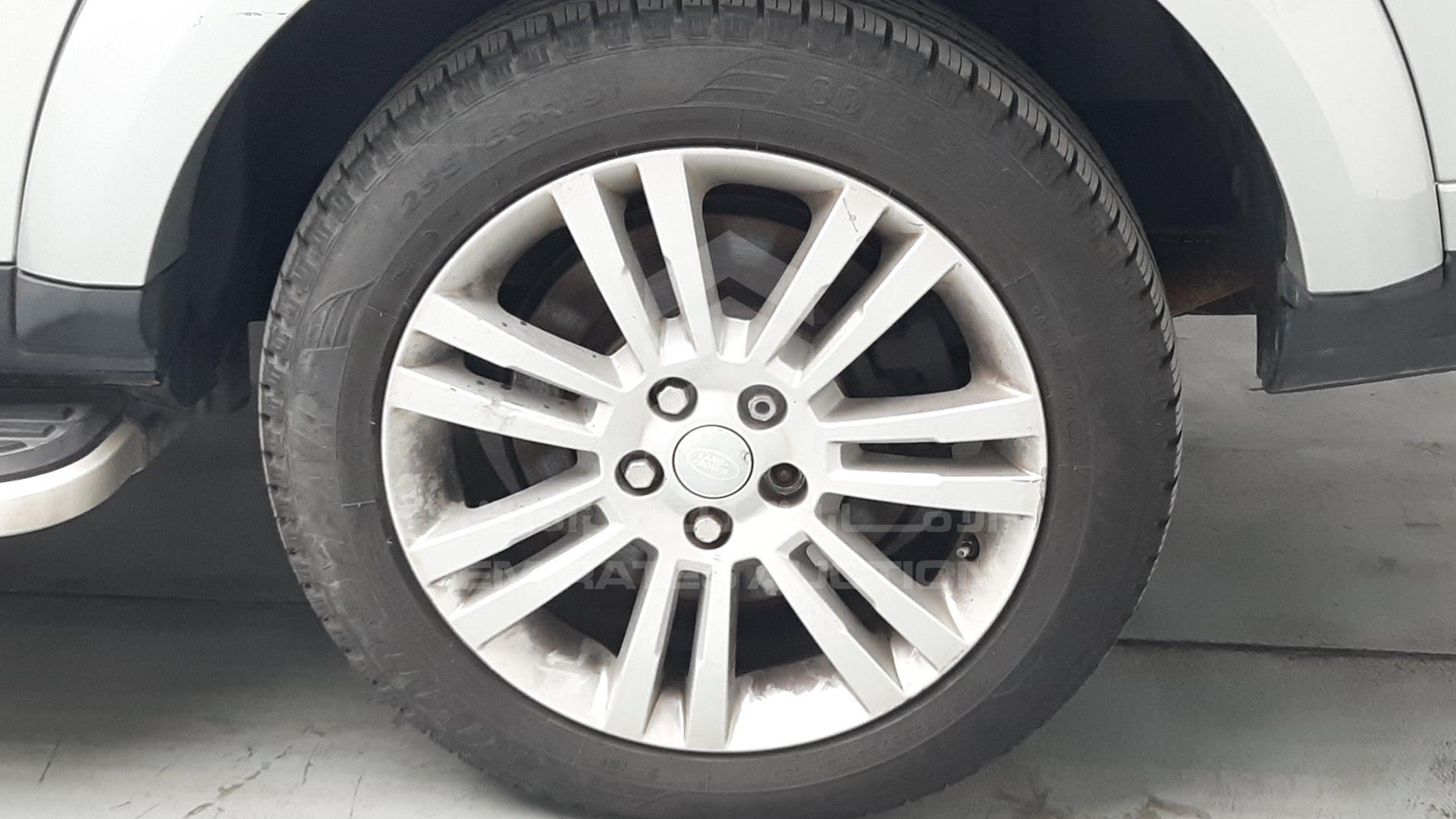 2016 LAND ROVER LR4 VIN: SALLAAAV6GA786250