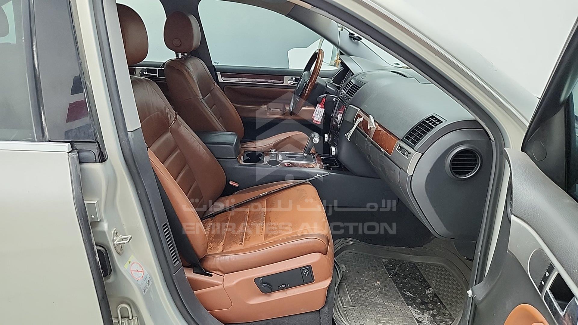 2008 VOLKSWAGEN TOUAREG VIN: WVGAL27L38D050267