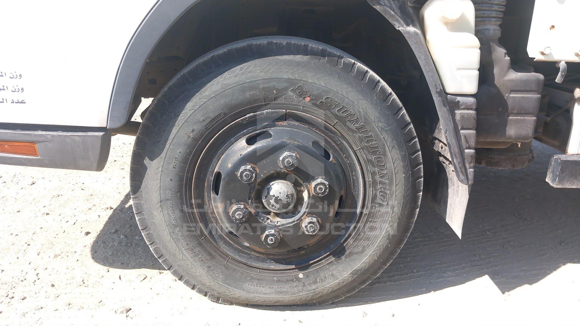 2006 MITSUBISHI CANTER VIN: JL7BCE1J56K012729