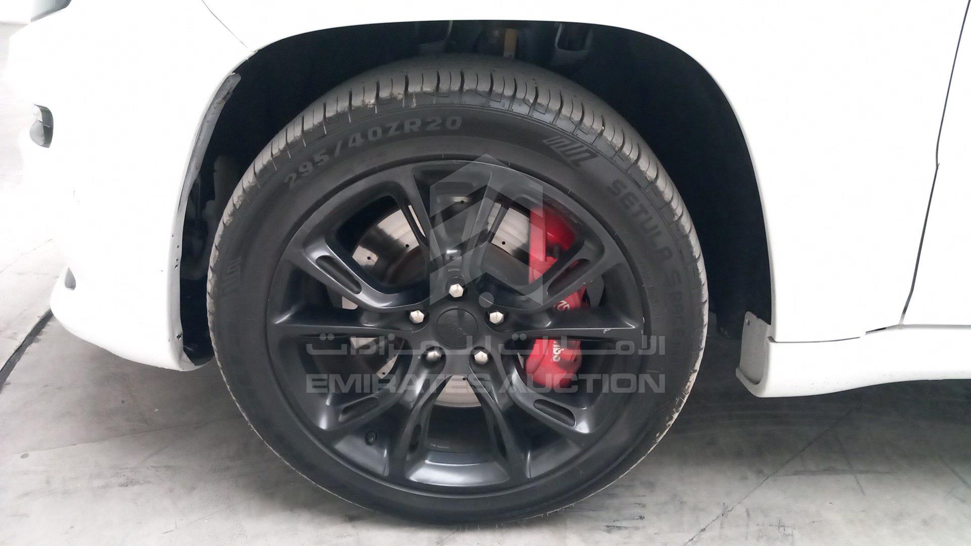 2014 JEEP GRAND CHEROKEE SRT-8 VIN: 1C4RJFDJ4EC255511