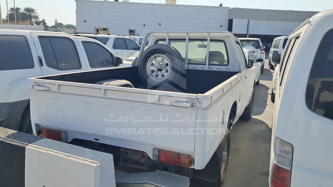 نيسان 2003 — الزاوية الخلفية اليمنى — صورة 7