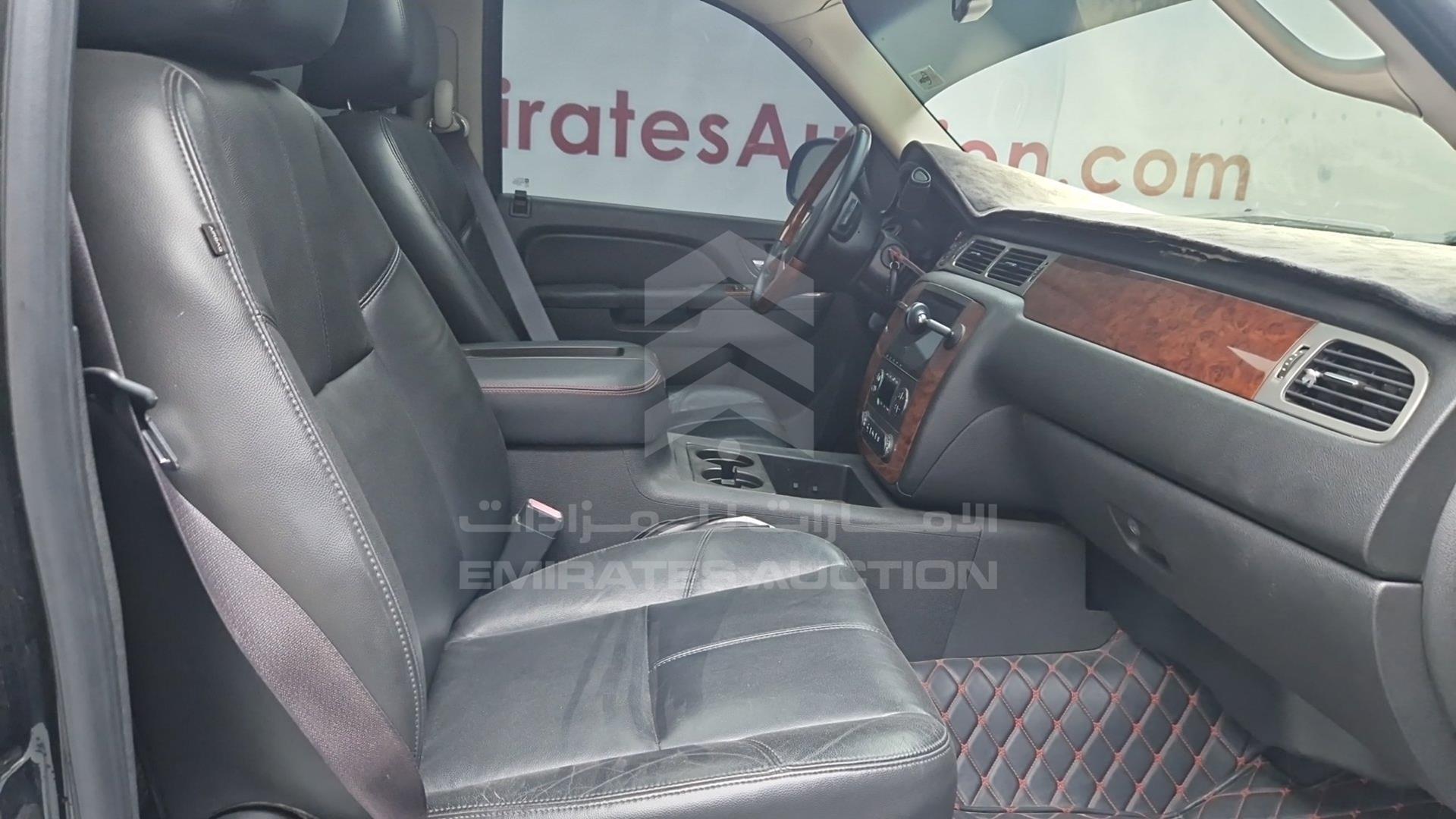 2010 CHEVROLET AVALANCHE VIN: 3GNVKFE06AG207007