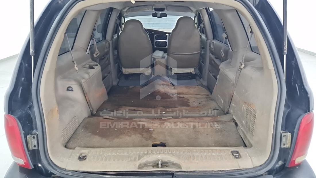 2003 Dodge Durango — Trunk Interior View — Photo 22