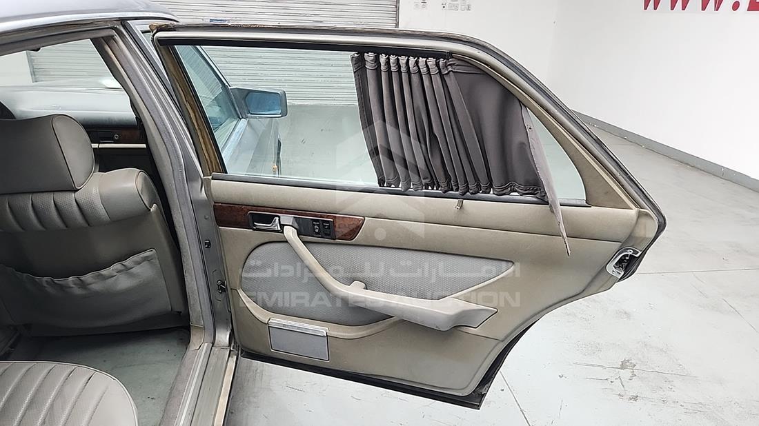 1990 Mercedes 300 SEL — Rear Right Door — Photo 21