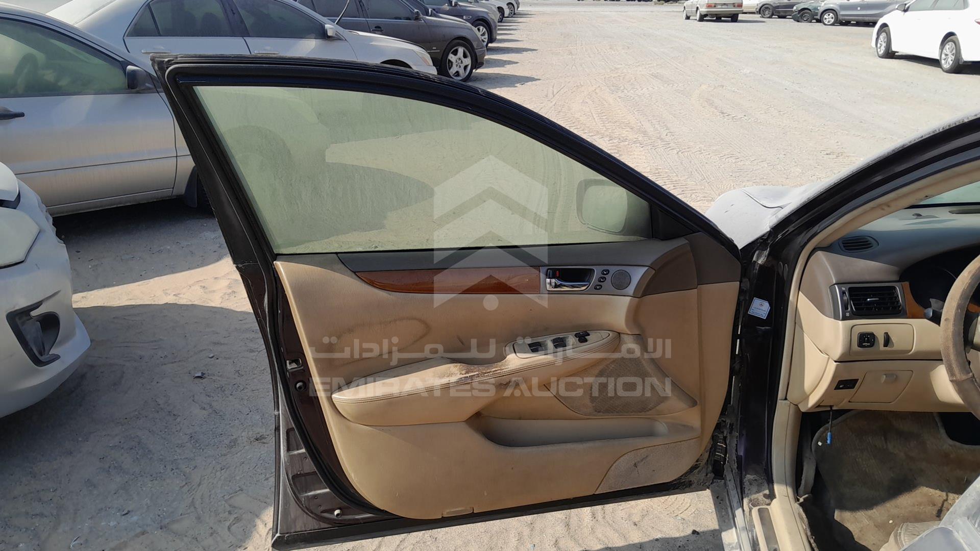 2006 LEXUS ES 300 VIN: JTHBF30GX66033832