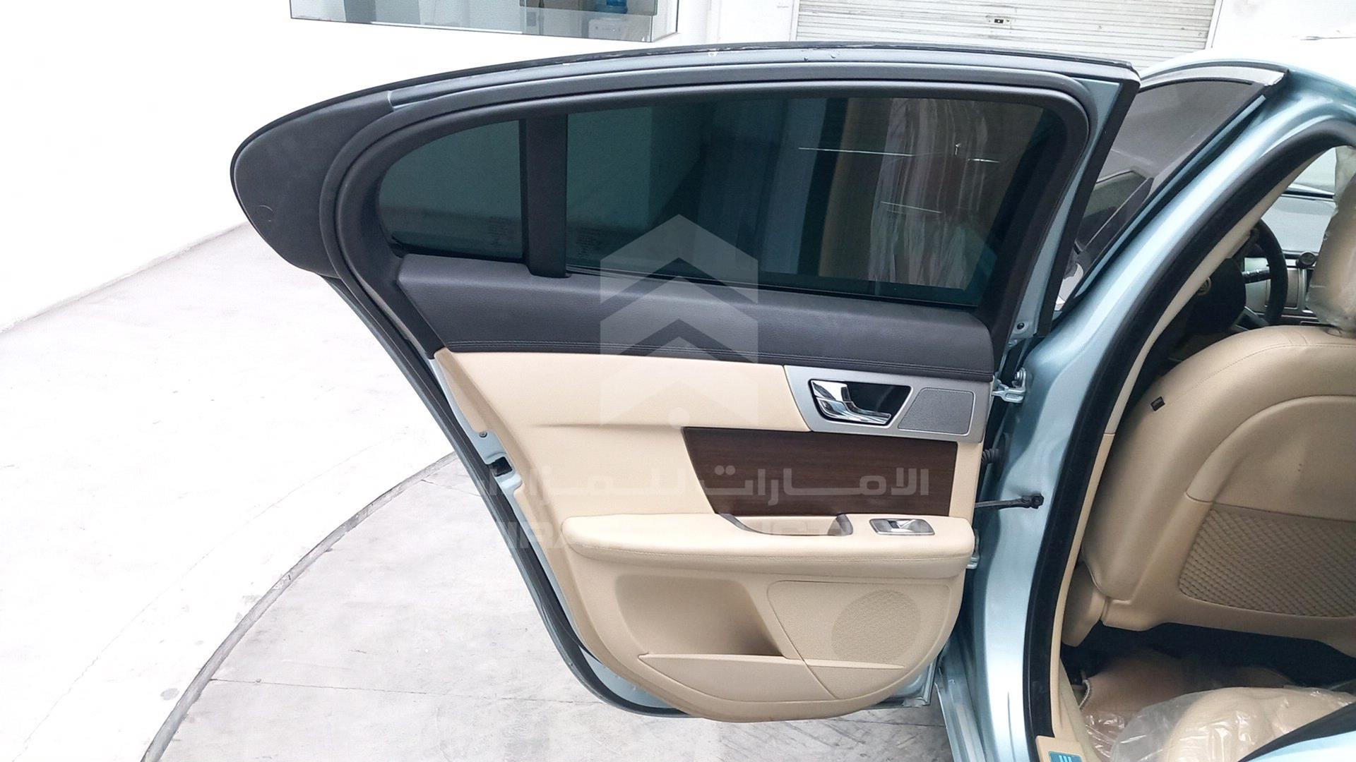2013 JAGUAR XF VIN: SAJAA05A3D8S74353