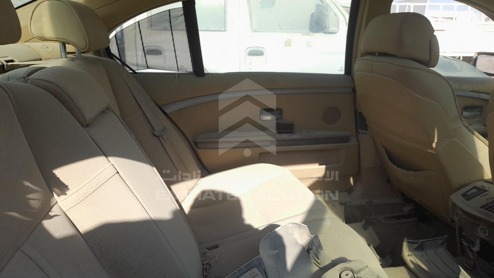 2006 BMW 740 IL VIN: WBAHN61016DT48152