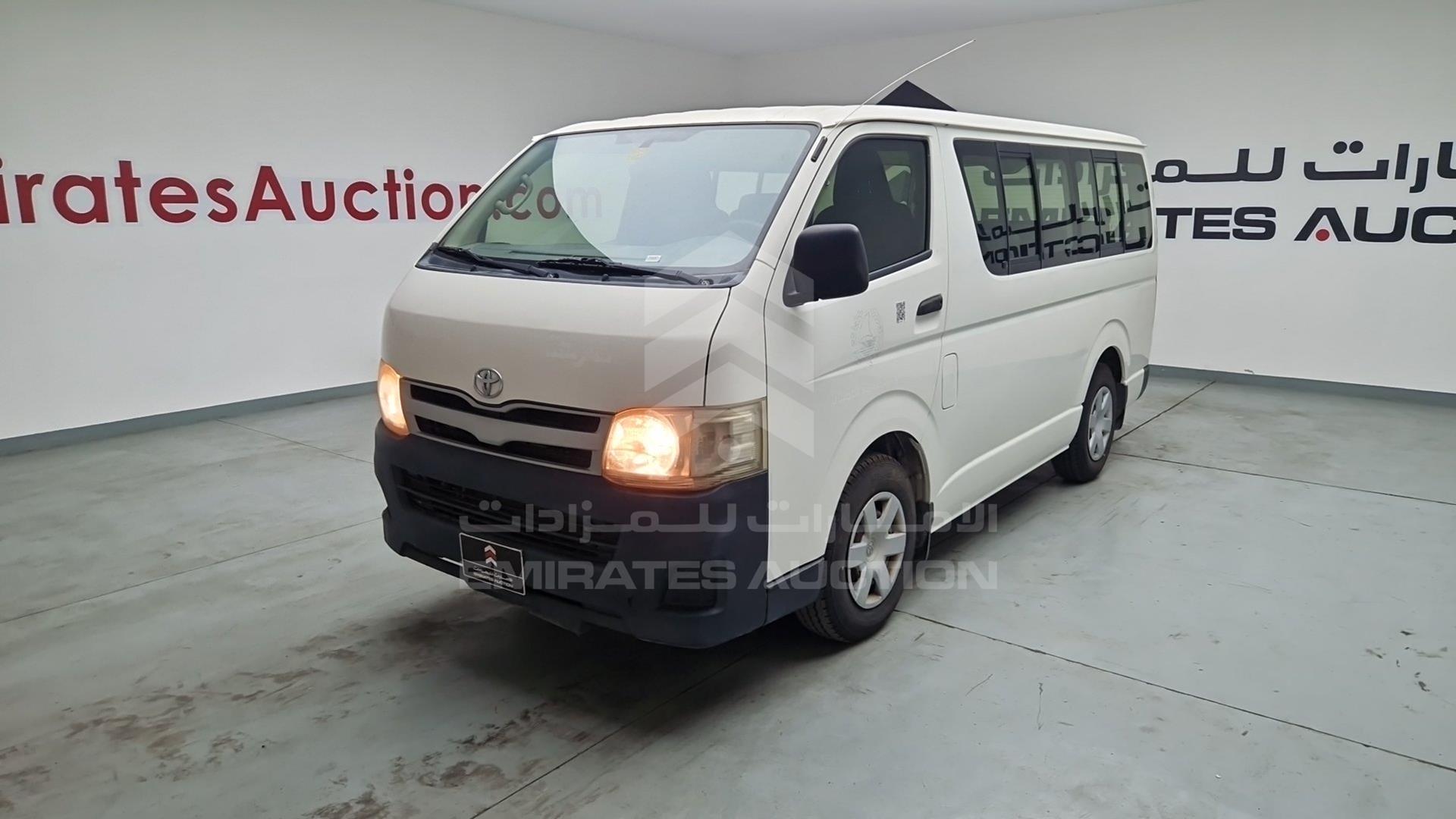 2011 TOYOTA HIACE VIN: JTGJX02P3B0039391
