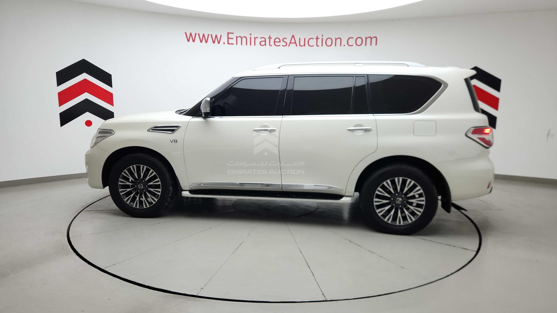 2015 NISSAN PATROL VIN: JN8AY2NY2F9113593