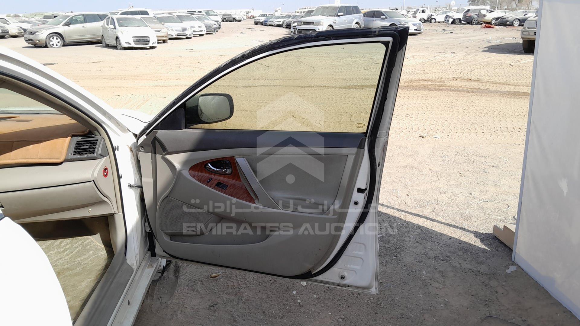 2009 TOYOTA CAMRY VIN: 6T1BE42K89X589125