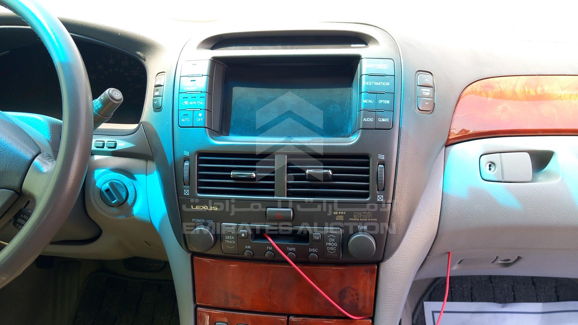 2002 LEXUS LS 430 VIN: JTHBN30F700079214