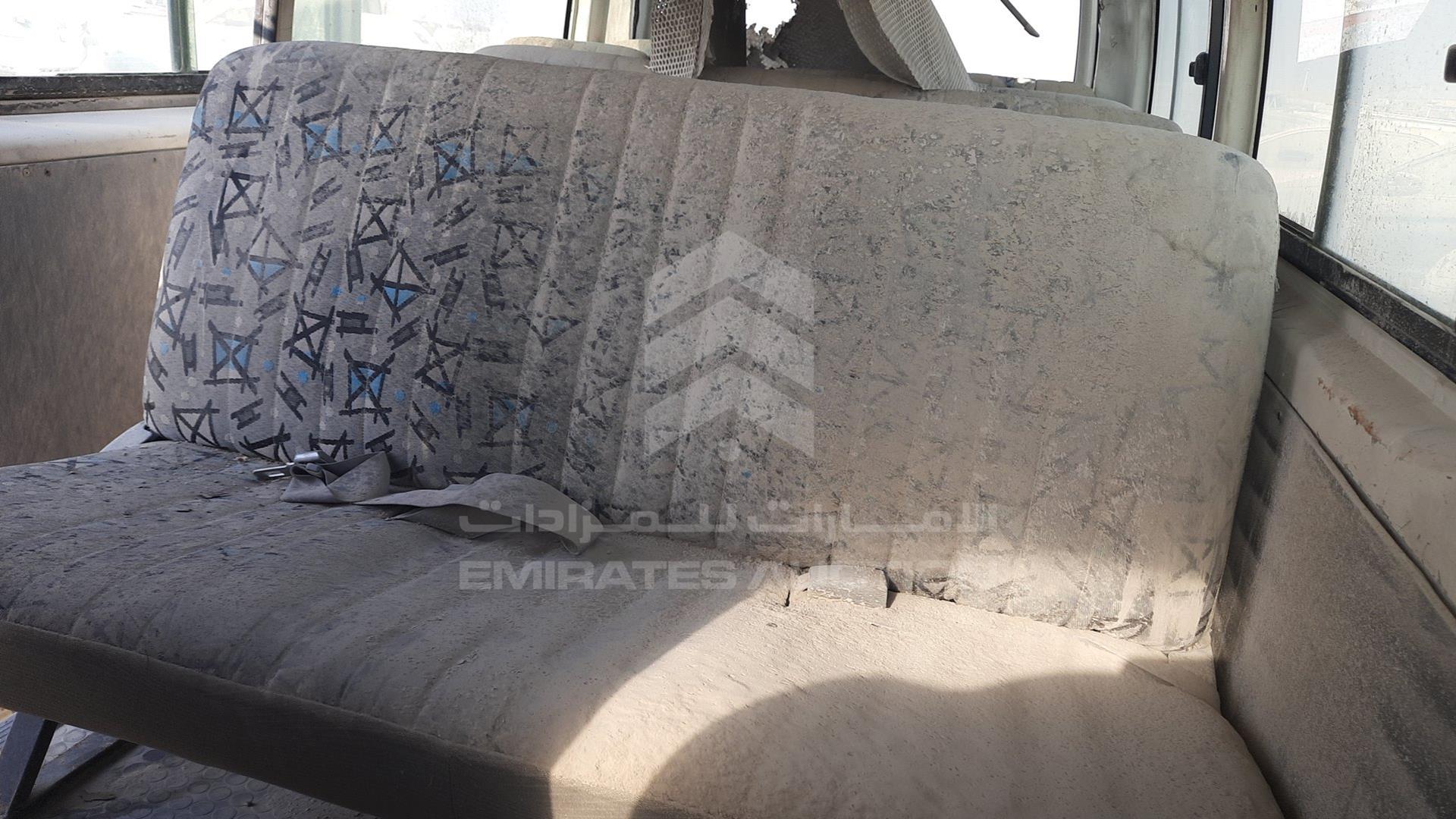 2006 TOYOTA HIACE VIN: JTGJX02P260004721