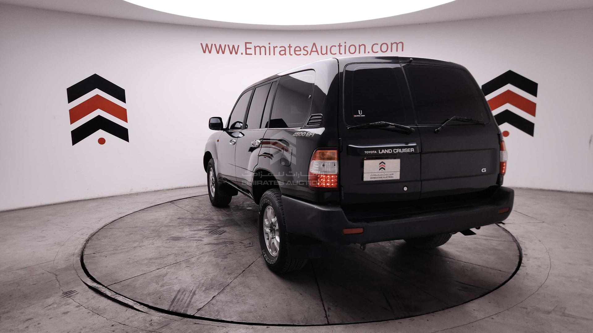 2006 TOYOTA LAND CRUISER VIN: JTEHJ09JX65145680