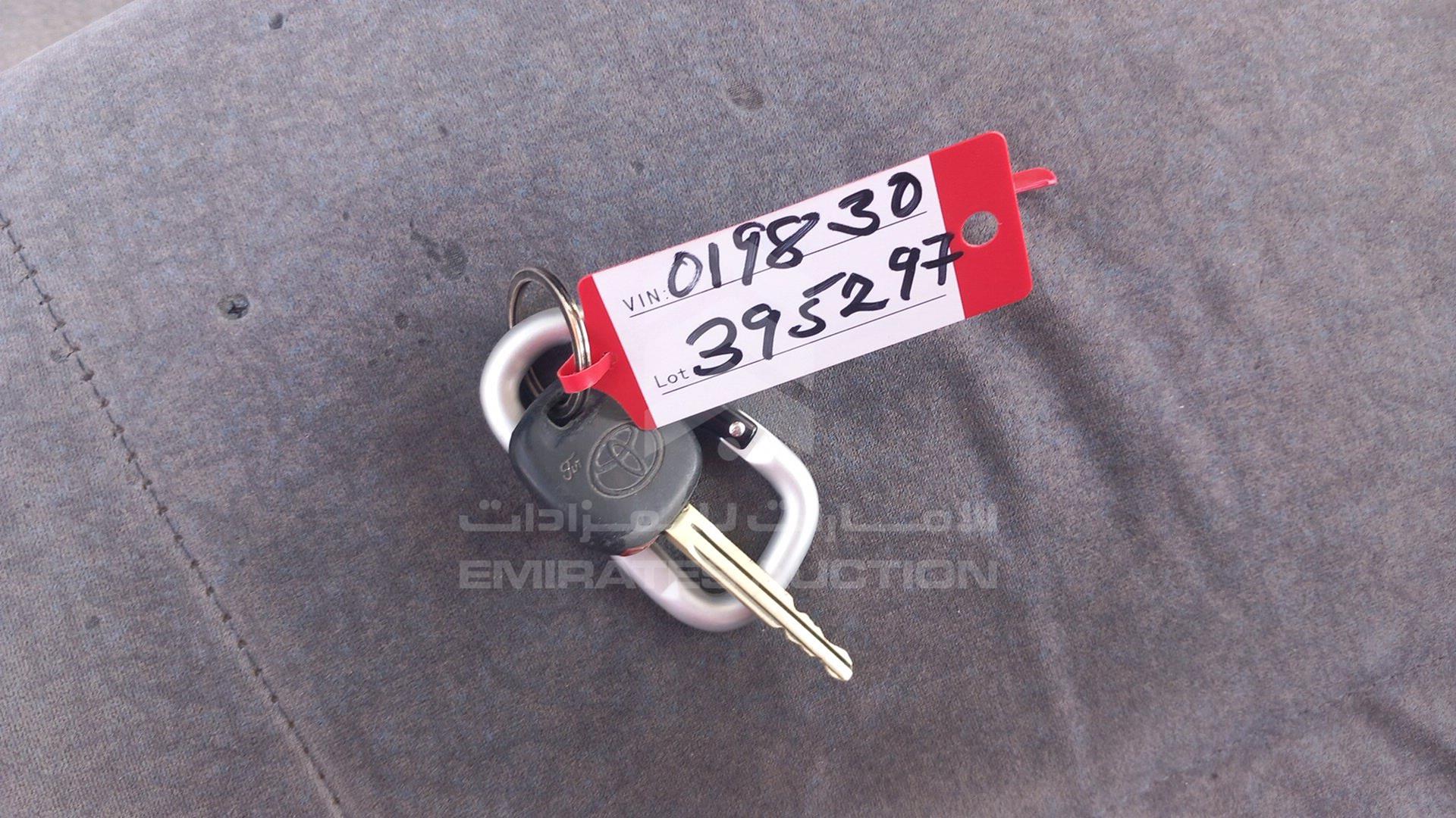 2005 TOYOTA PREVIA VIN: JTEGD32M457019830