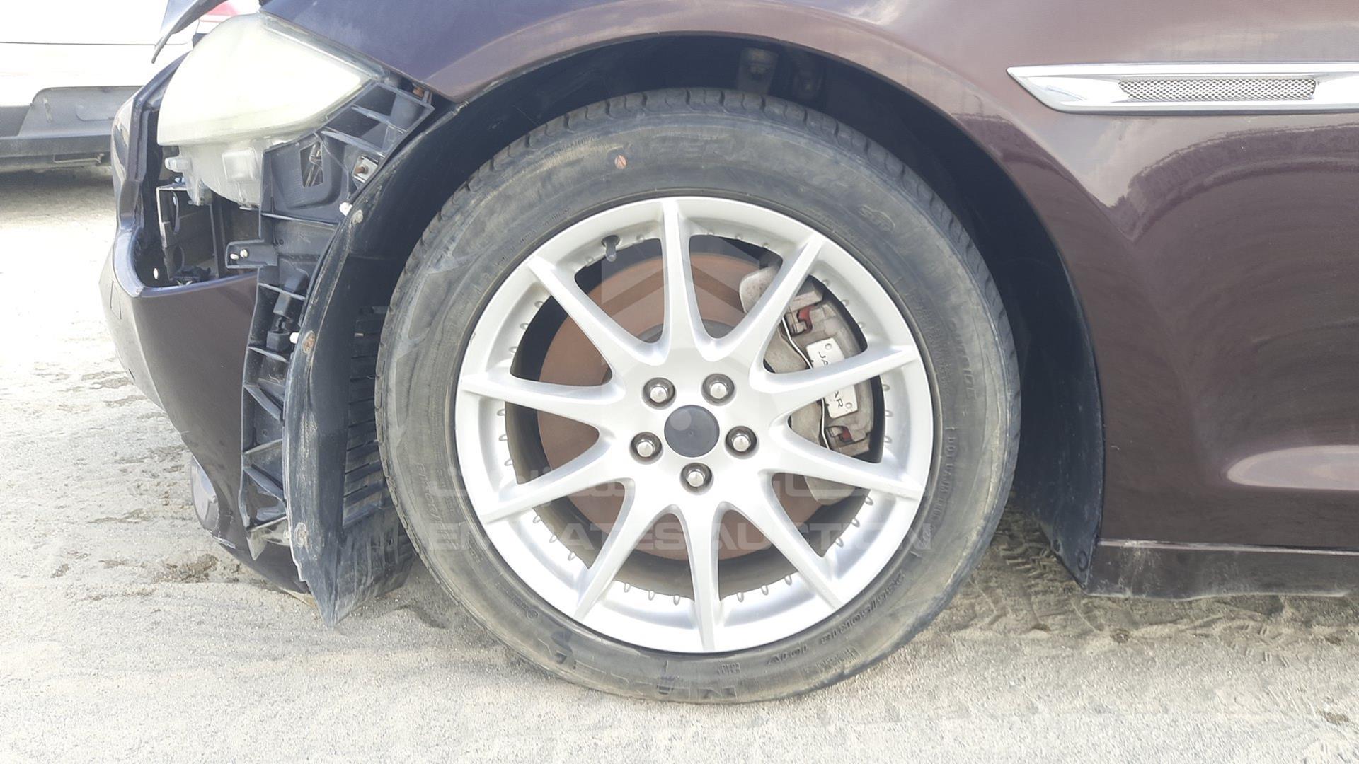 2013 JAGUAR XJL VIN: SAJAA20A1D8V52606