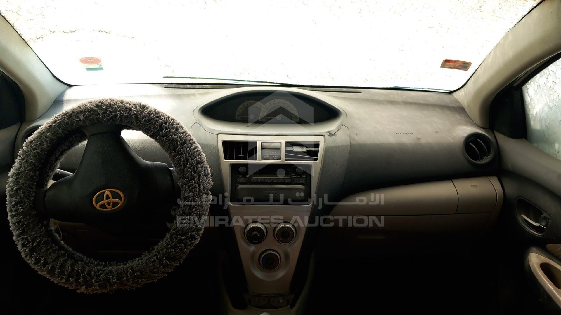 2007 TOYOTA YARIS VIN: JTDBW923X71057071