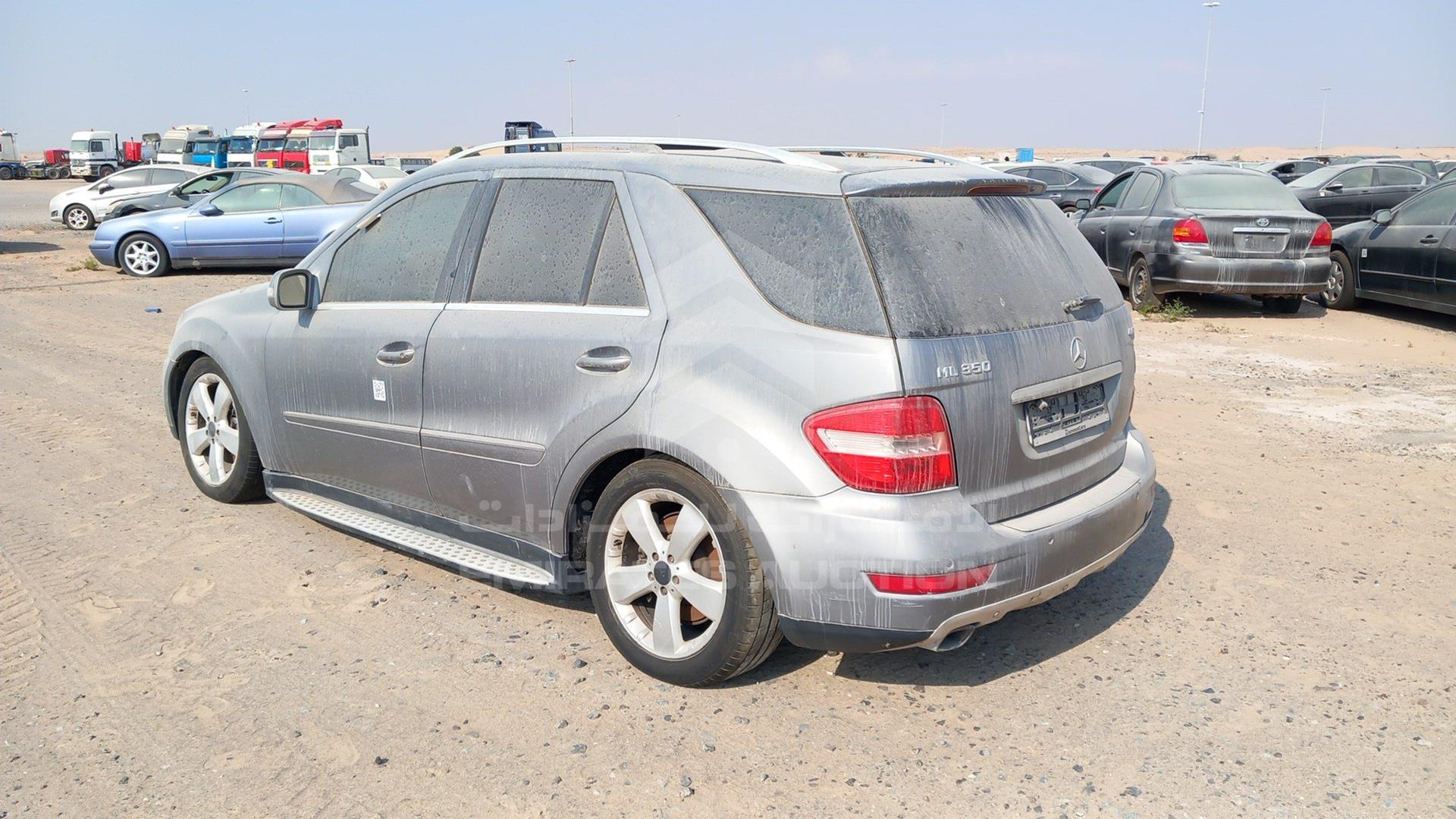 2010 MERCEDES ML350 VIN: WDCBB8GB8AA605835