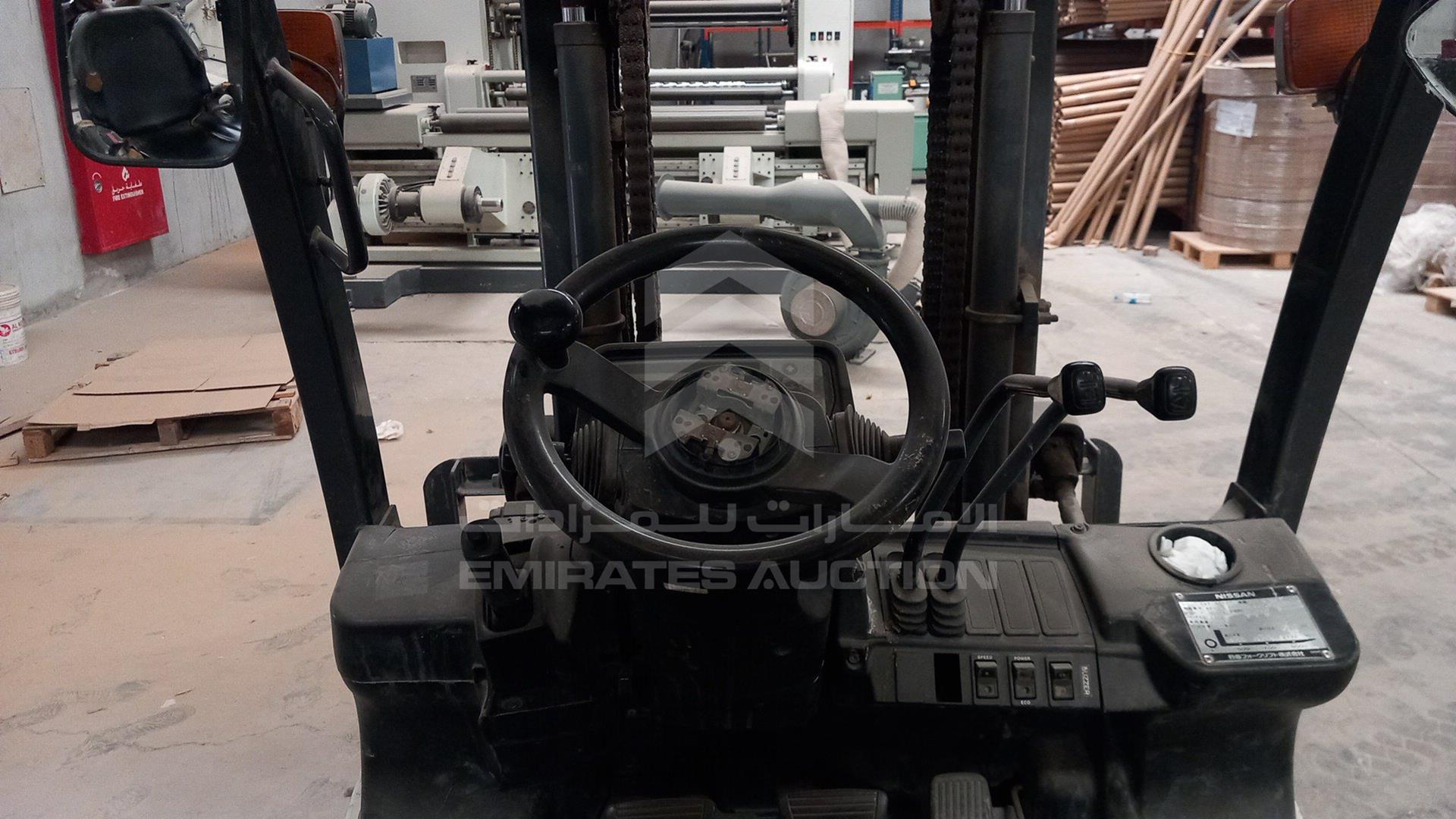 0 NISSAN FORKLIFT VIN: NP1F2-00310