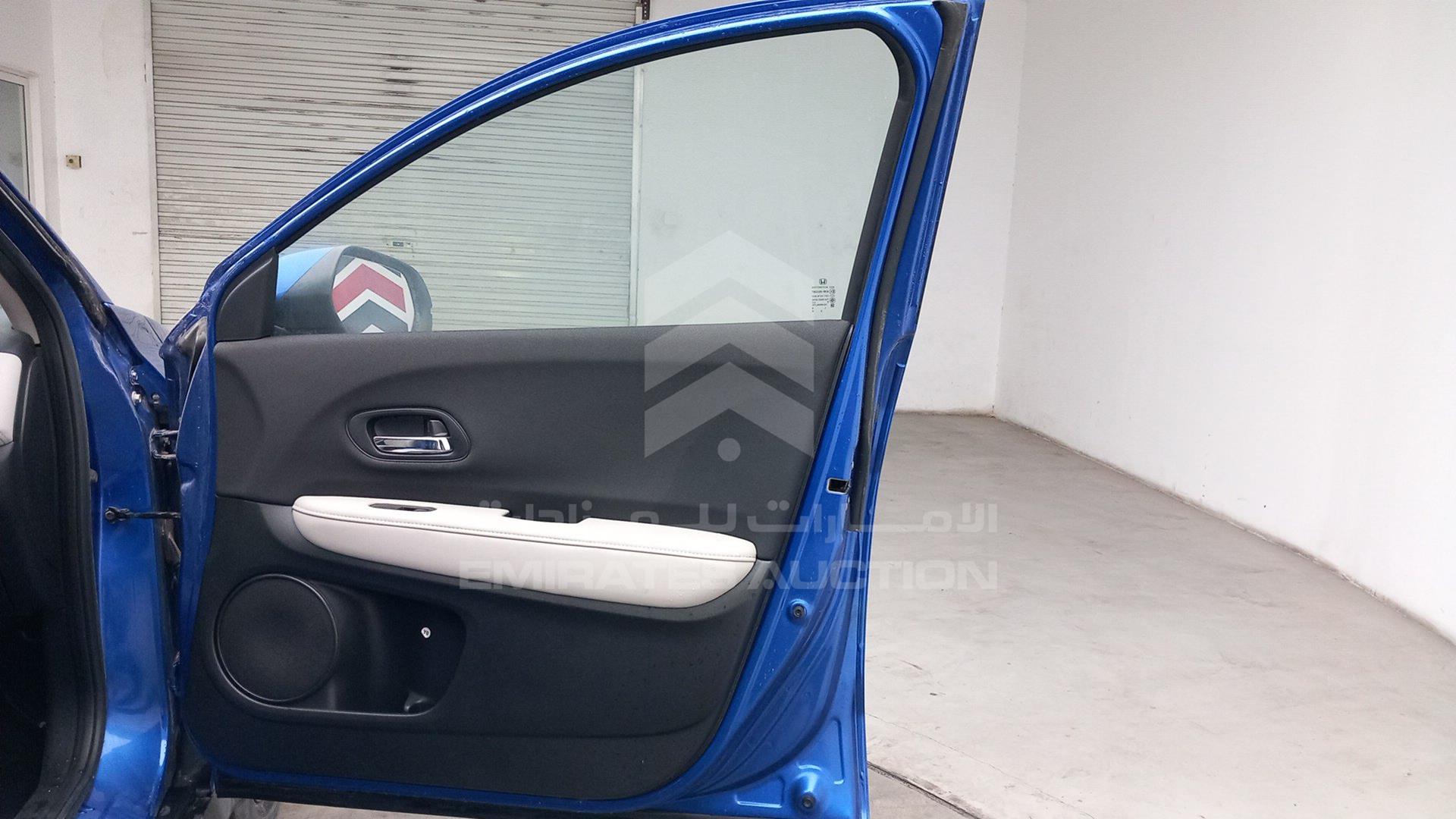 2020 HONDA HRV VIN: MRJRU5856LP010422