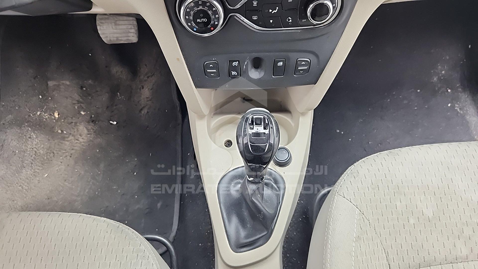 2017 RENAULT SYMBOL VIN: VF14SRAB3HT518726