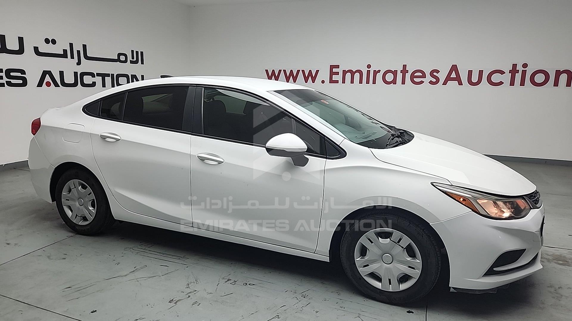 2017 CHEVROLET CRUZE VIN: 1G1BC5SM6H7107949