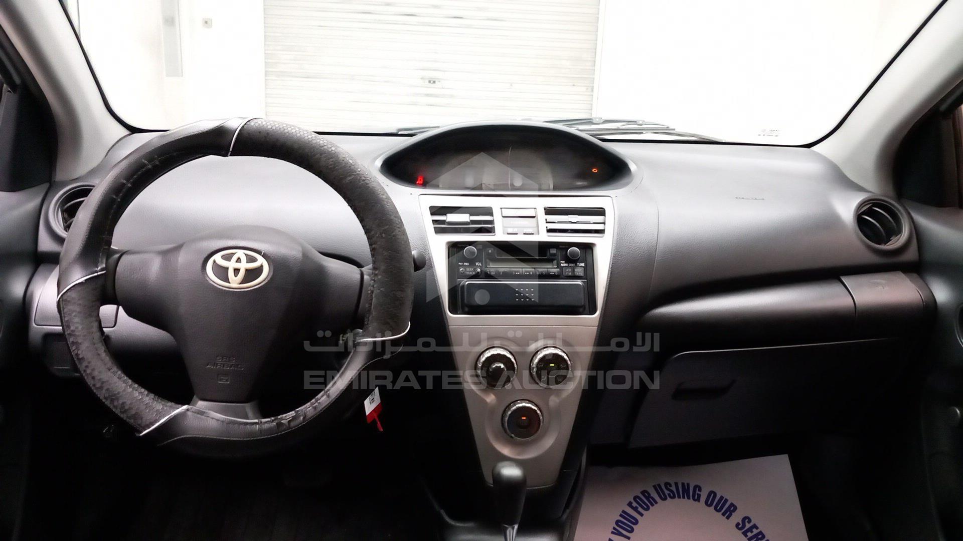 2008 TOYOTA YARIS VIN: JTDBW923484019190